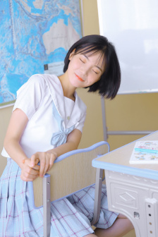王李丹妮
